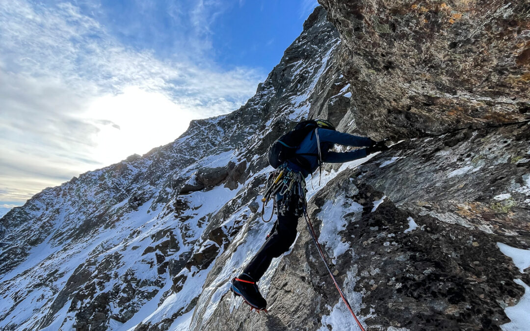 Alkuser Rotspitze, 3053m, Nordostwand, “the wear and tear”, M5+, 650m